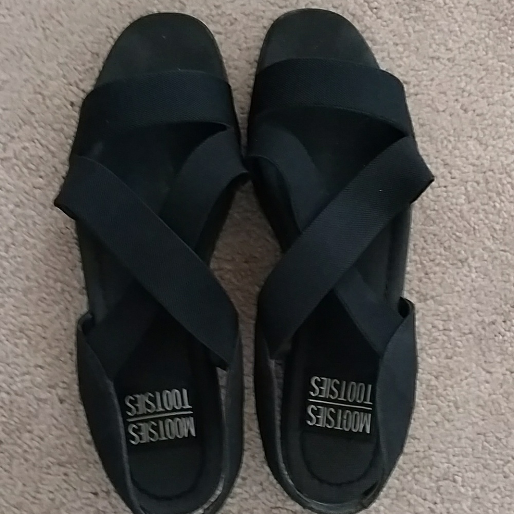 Mootsies Tootsies' black sandals